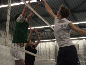 UA131109volleybal110..JPG